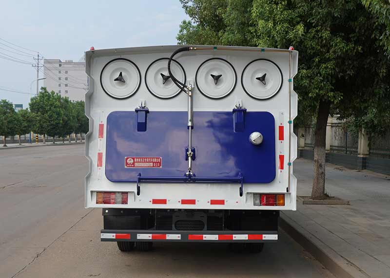 炎帝牌SZD5070TXCQ6型吸尘车