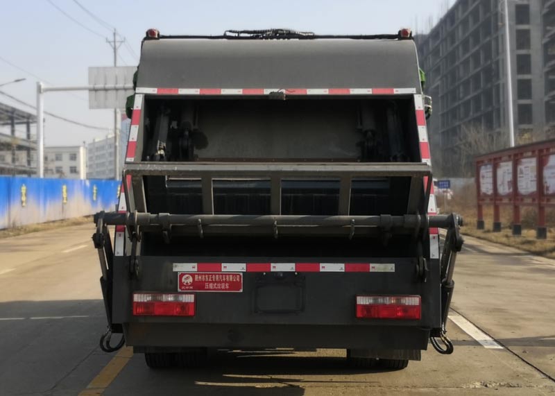 炎帝牌SZD5100ZYS6型压缩式垃圾车