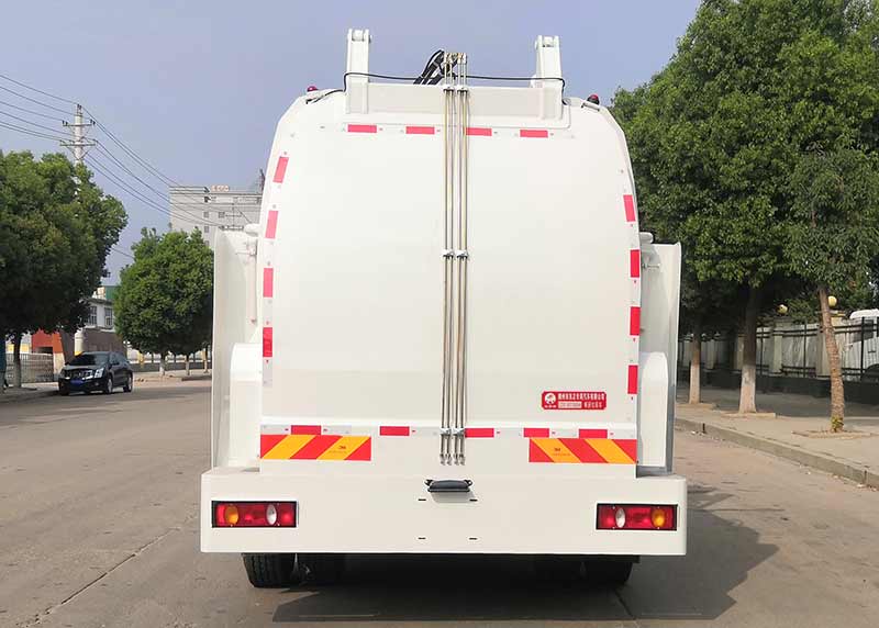 炎帝牌SZD5180TCAD6H型餐厨垃圾车