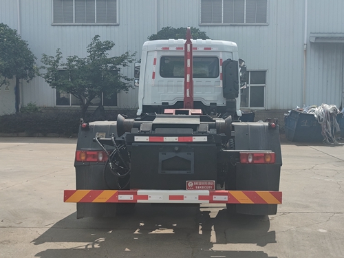 炎帝牌SZD5163ZXXD6V型车厢可卸式垃圾车