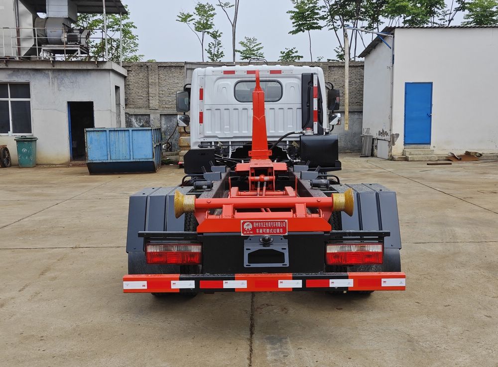 炎帝牌SZD5046ZXXEQ6型车厢可卸式垃圾车