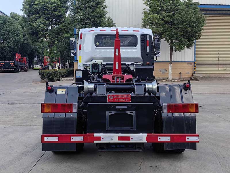 炎帝牌SZD5116ZXXEL6型车厢可卸式垃圾车