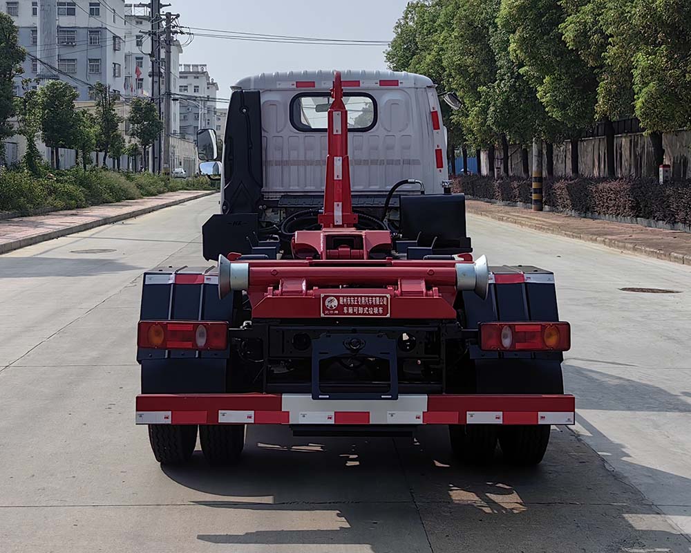 炎帝牌SZD5070ZXXE6型车厢可卸式垃圾车