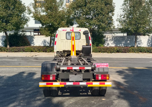 炎帝牌SZD5046ZXX6B型车厢可卸式垃圾车